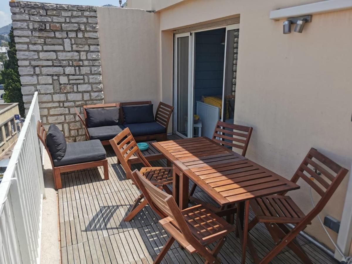 Entre terre et mer Plein centre Terrasse Cassis Exterior foto
