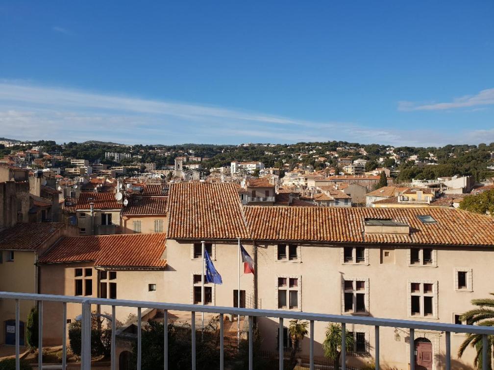 Entre terre et mer Plein centre Terrasse Cassis Exterior foto