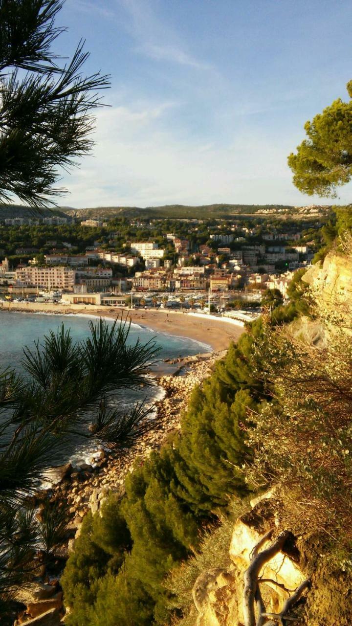 Entre terre et mer Plein centre Terrasse Cassis Exterior foto